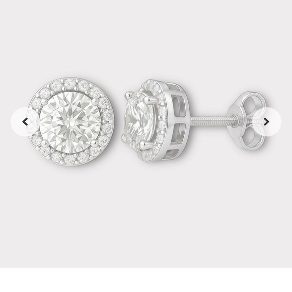 NWT 0.5 Moissanite‎ halo earrings 925 Silver Bridal Gift - Picture 6 of 6